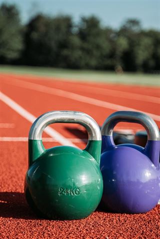 Træn mere effektivt med kettlebells